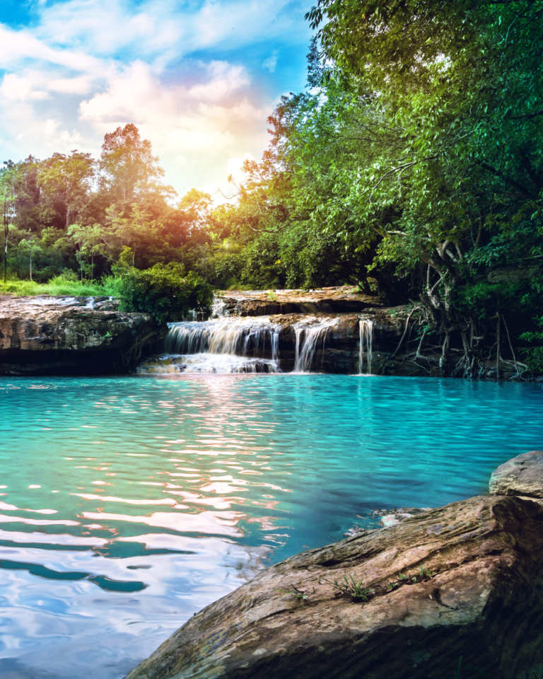 What are the best natural pools in Bali?