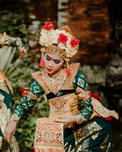 Read more about the article What are the best places for a Balinese dance performance in Bali?